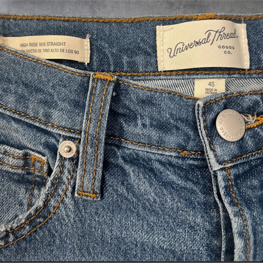 Universal Thread High Rise 90s Straight Jeans - Picture 2 of 5